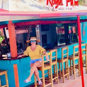 AE Ruffle Crop Top M Women Gold